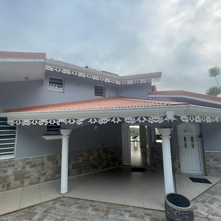 Les Appart Villa Sunbay Caraibes Avec Piscine Privative Vue Mer Et Montagne Le Francois Exterior photo